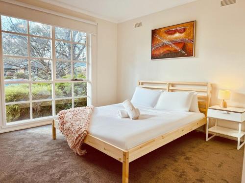 Narre Warren House | Haven St Johns