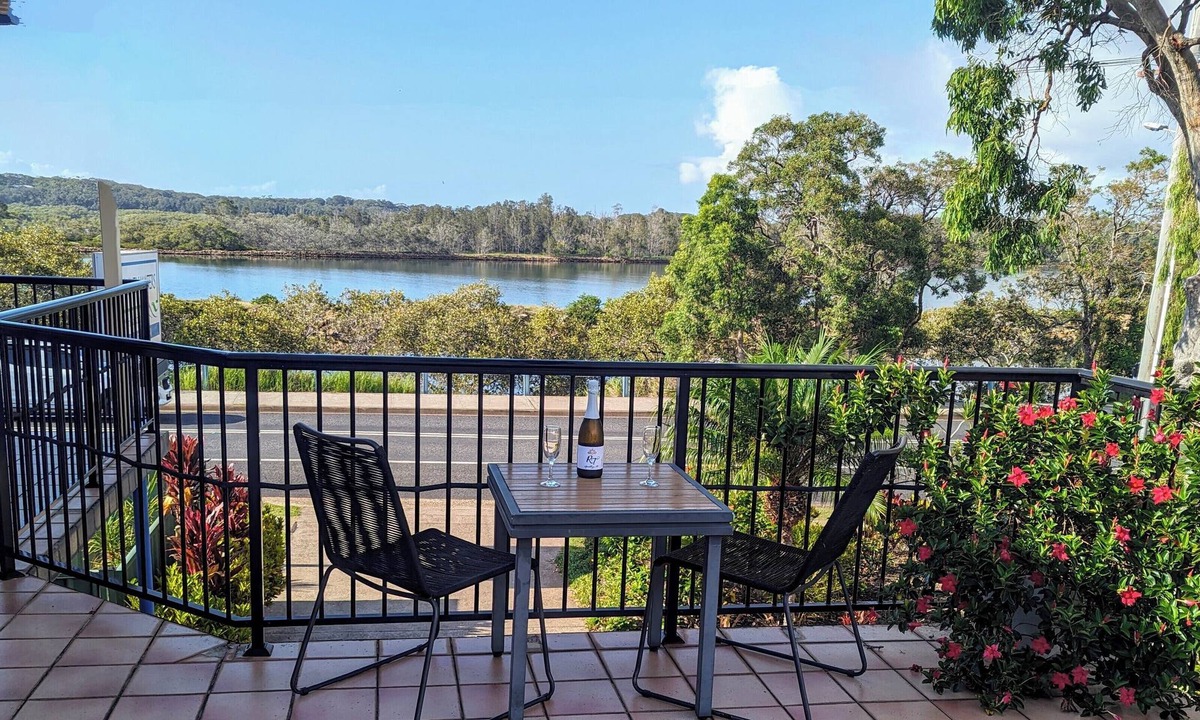 North Haven Hotel | Haven Waters Motel & Apartments