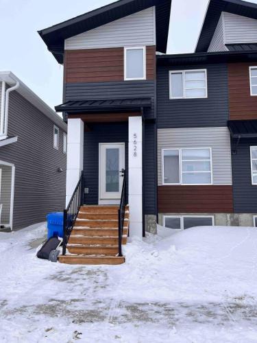Regina Apartment | Havilah's Place Regina