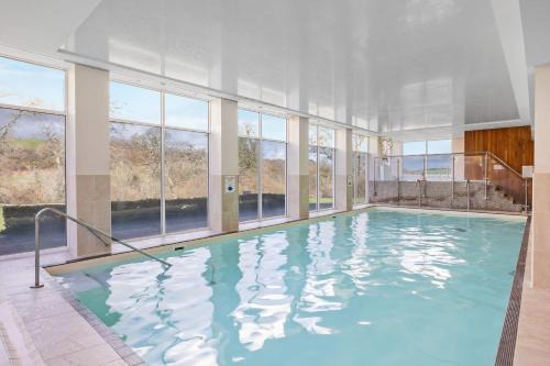 Totnes House | Hawke