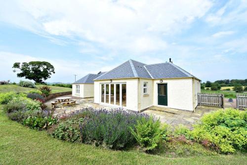 Ormiston House | Hawthorn House