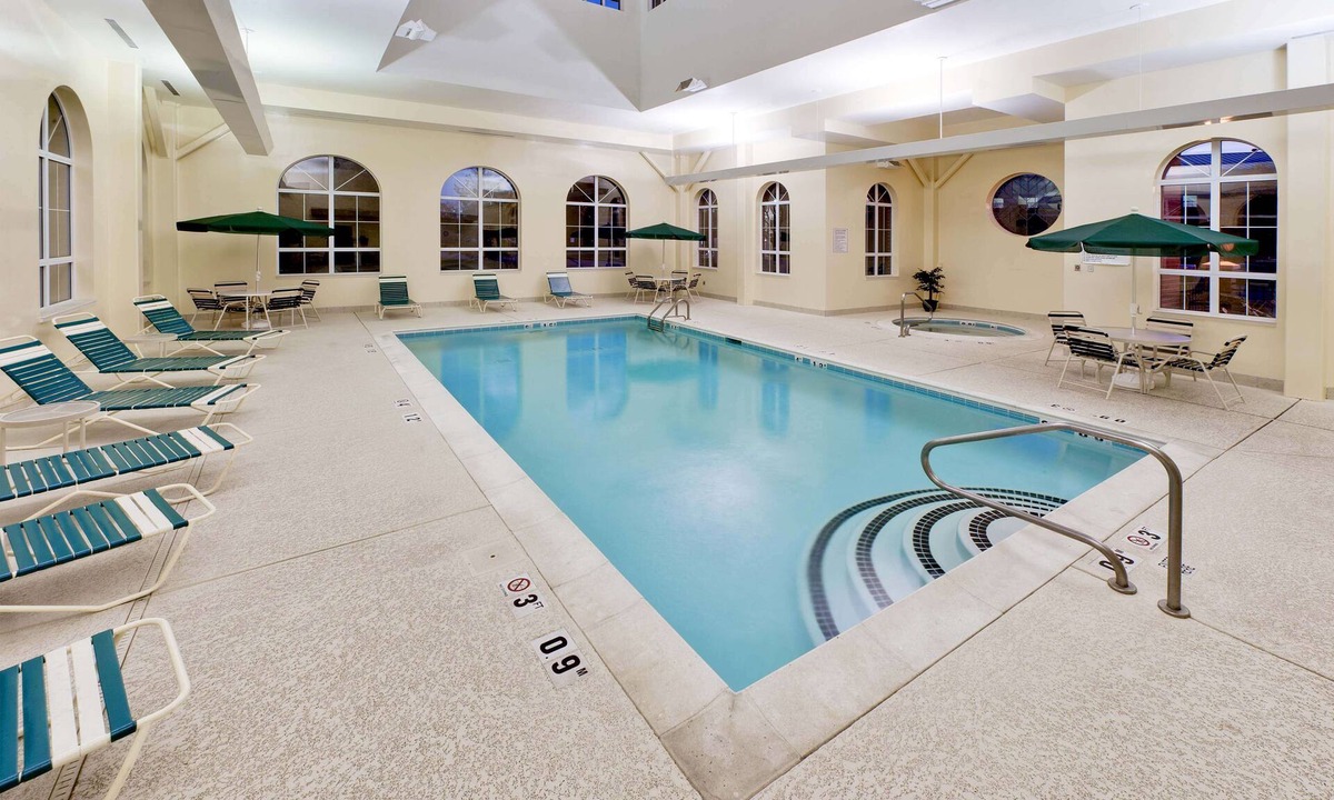St. Matthews Hotel | Hawthorn Suites by Wyndham Louisville East