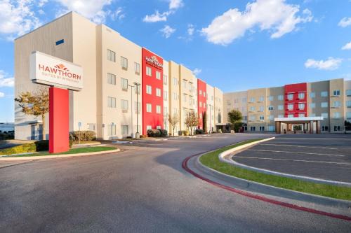 Lubbock Hotel | Hawthorn Suites by Wyndham Lubbock