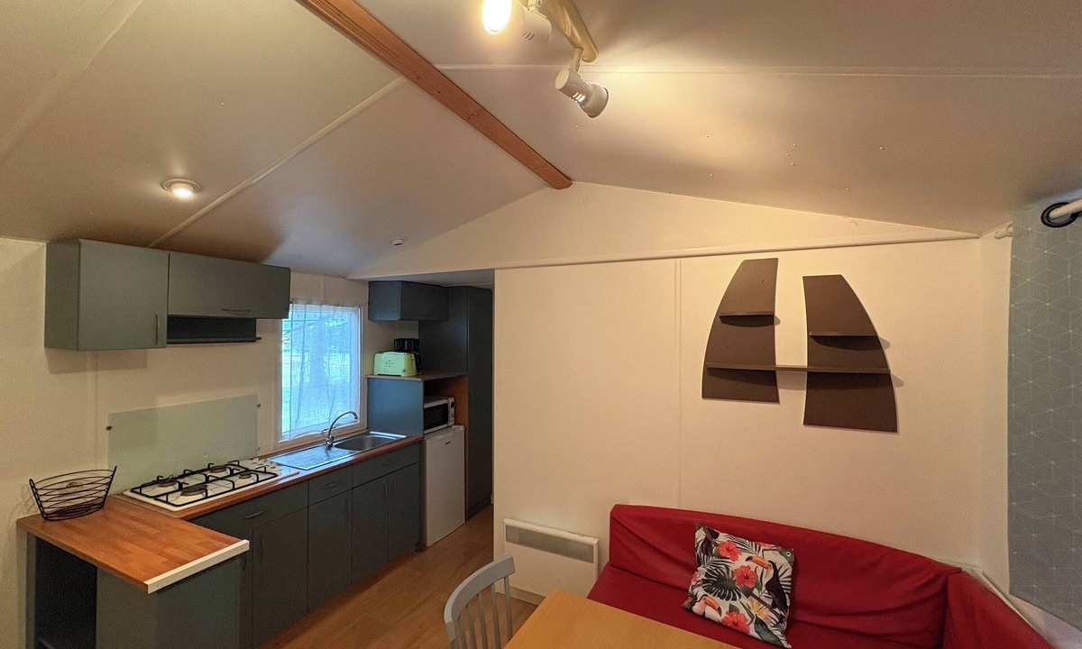 Sainte-Gemme-la-Plaine House | Hazelnut Bungalow (4 people)
