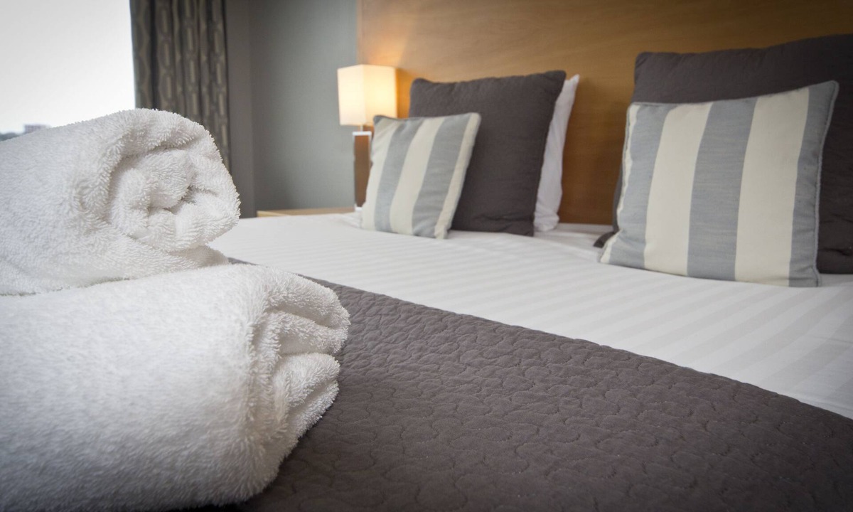 Headingley House | Headingley Stadium Hotel