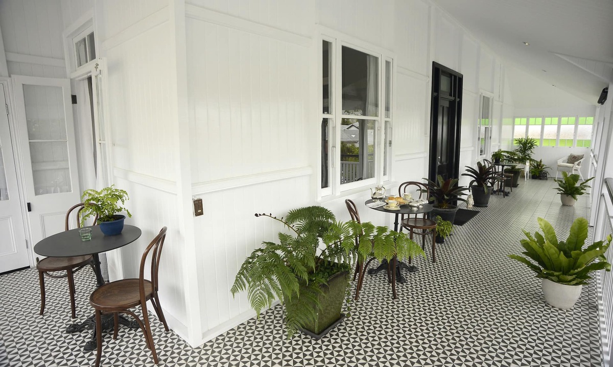 New Farm Bed & Breakfast | Heal House