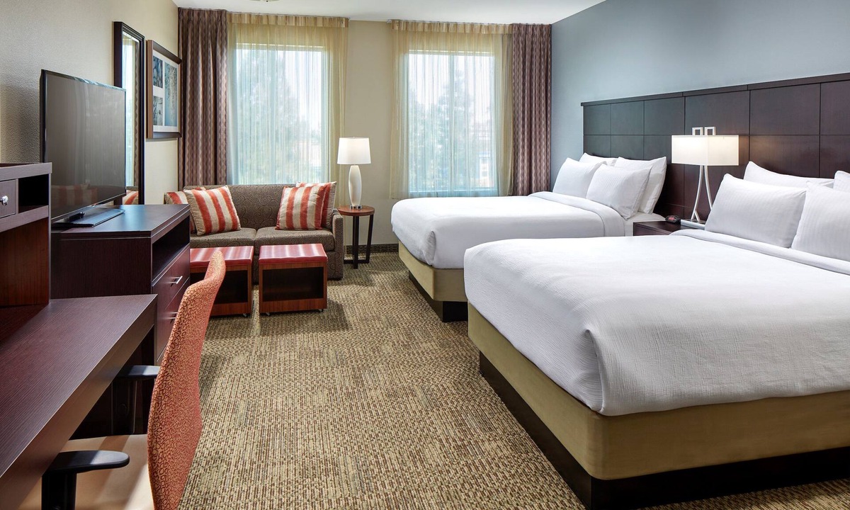 Anaheim Resort Apartment | Hearing-Accessible Queen Studio w/Kitchen