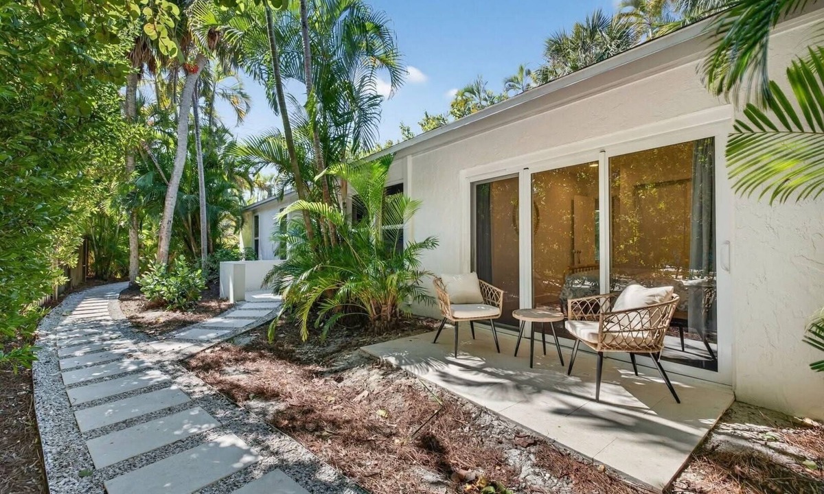 Captiva House | Heart of Captiva 4BR home; private sandy lane 254 steps to beach, restaurants!