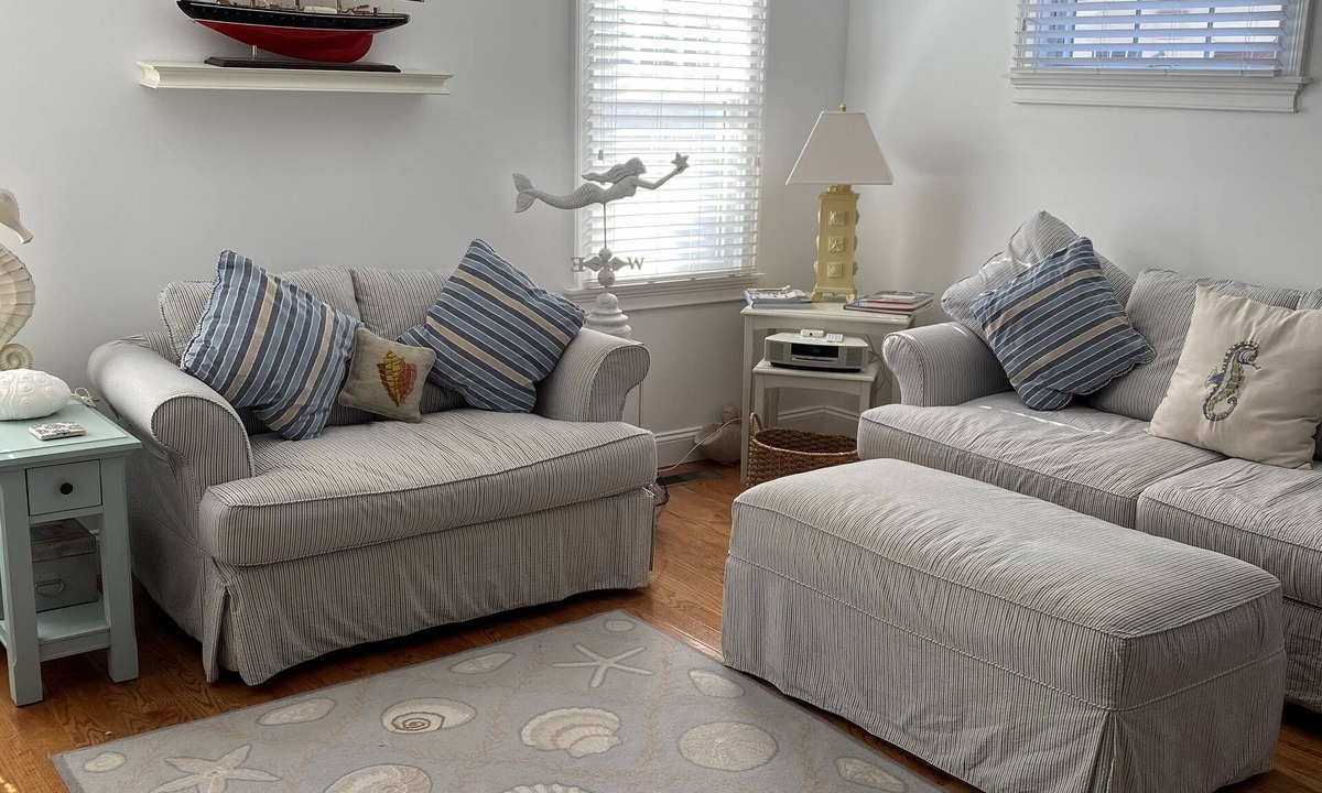 Harwich Port Condo | Heart of Harwich Port Ocean Walk Beach Gem