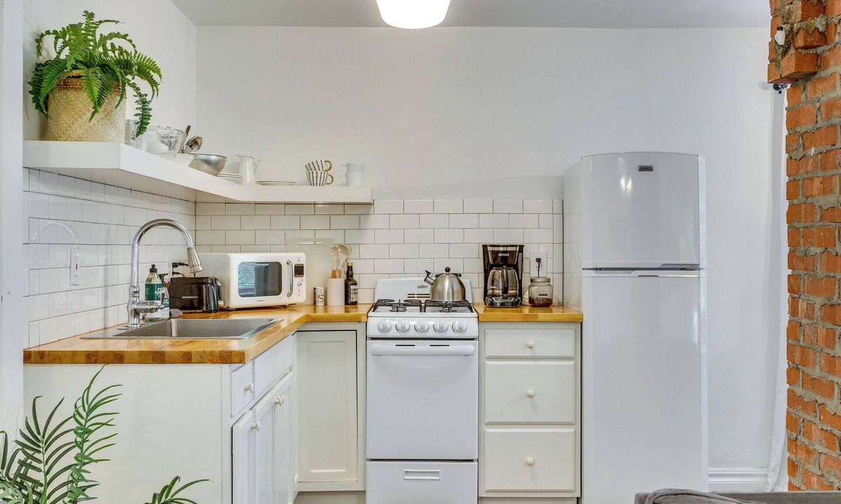 Central Oklahoma City Cottage | Heart of OKC Plaza District: Duplex Near Shops!