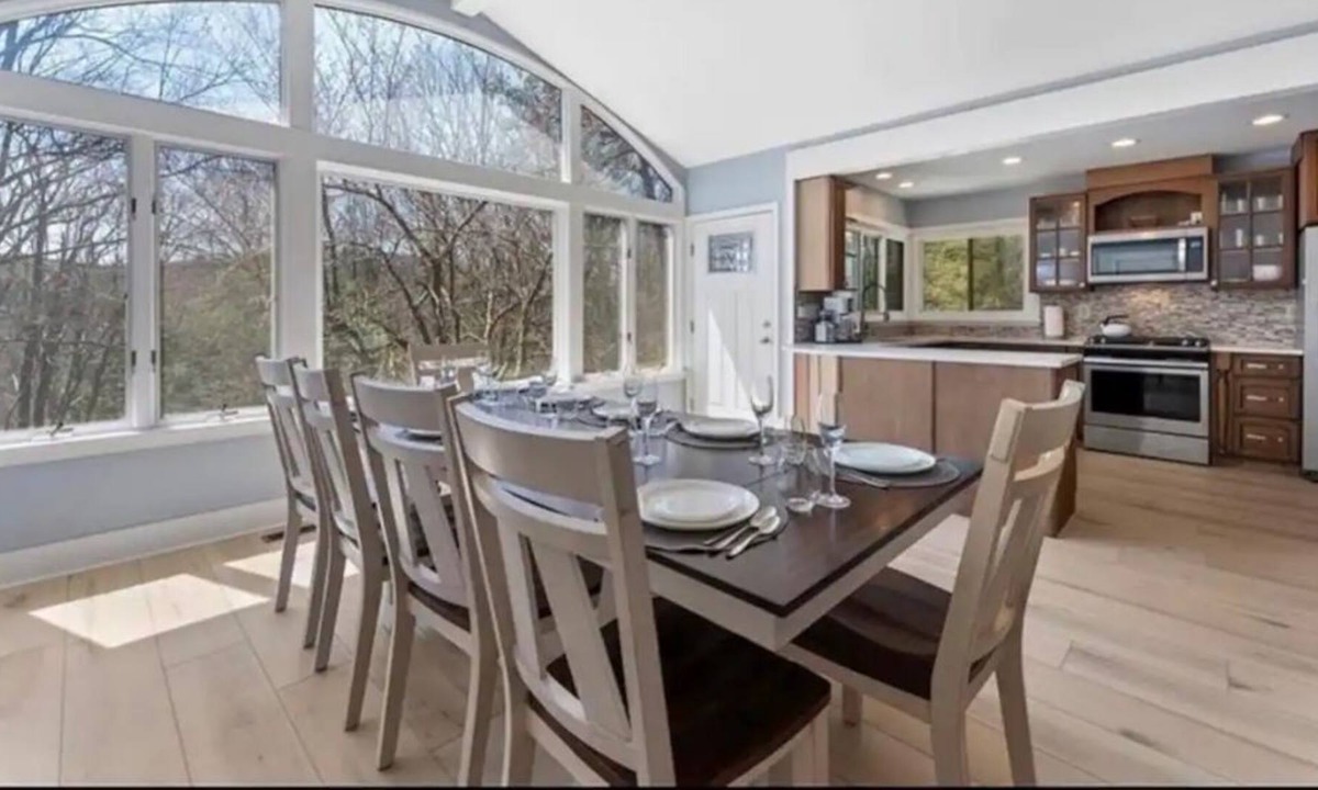 Swiftwater House | Heated Inground Pool! Mt. Pocono Home with Firepit!