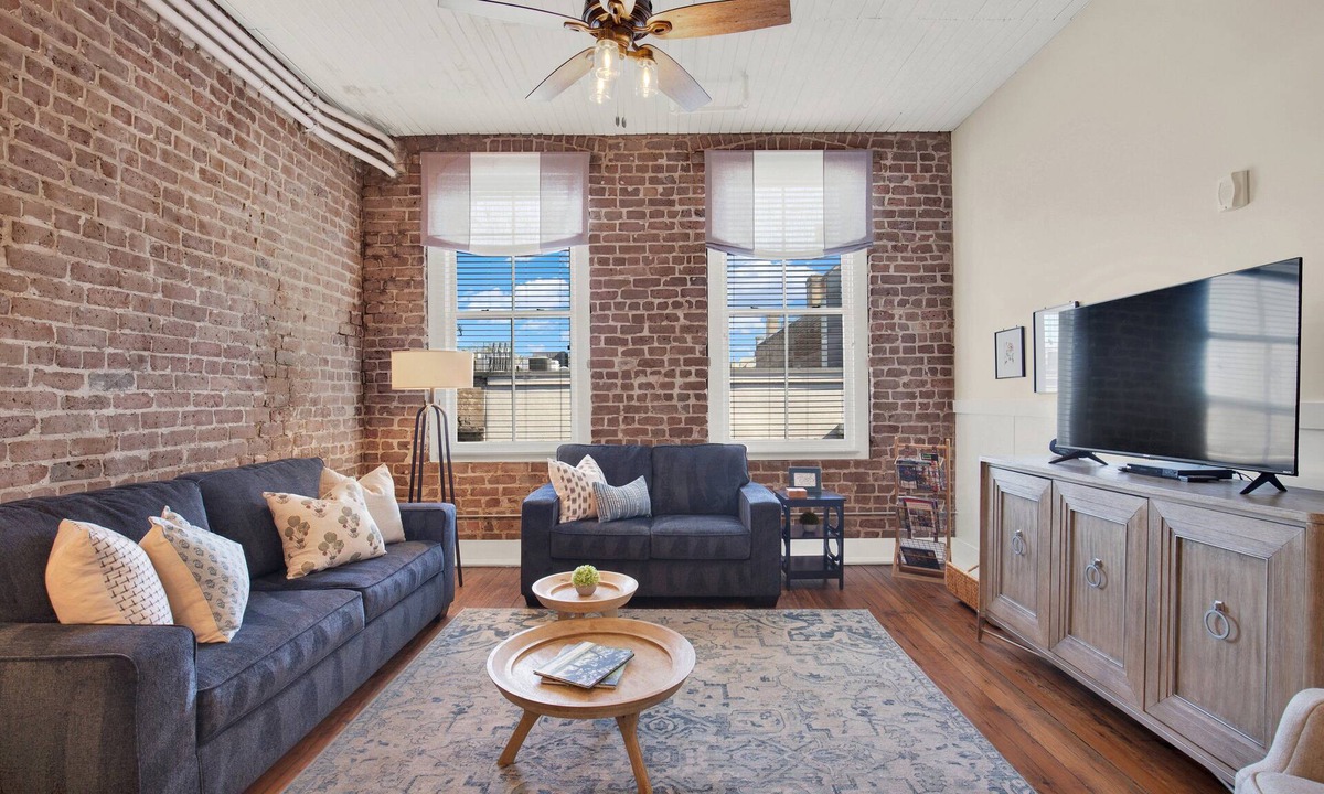 Yamacraw Village Apartment | Heated Pool Access | 5*Clean | Flex Cancelation