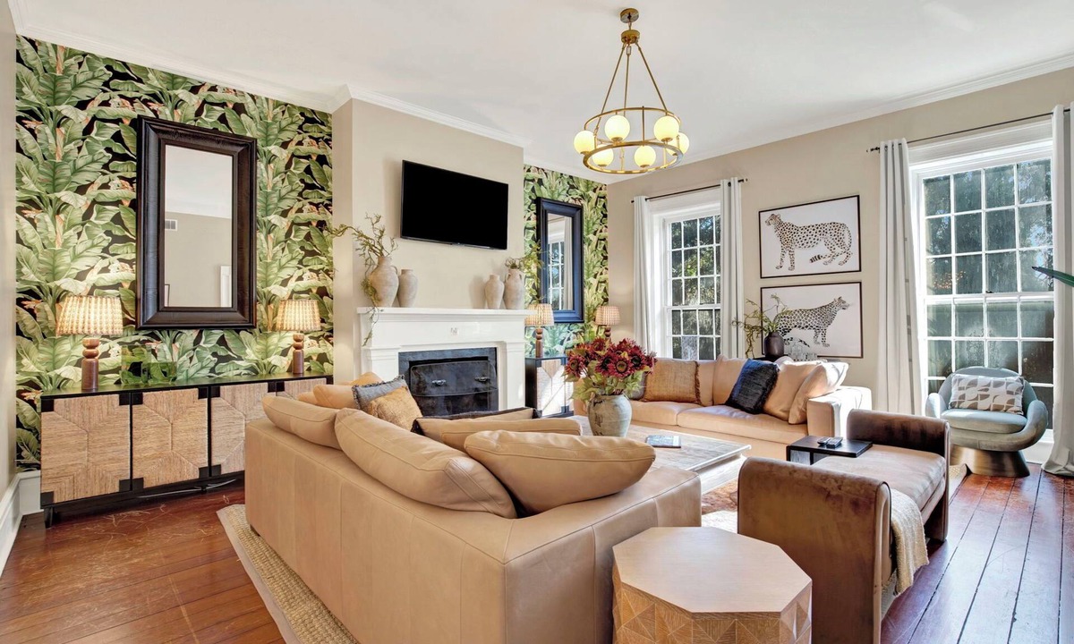 Historic District - North House | Heated Pool Access | 5*Clean | Flex Cancelation