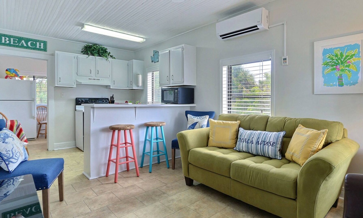 Tybee Island Apartment | Heated Pool Access | 5*Clean | Flex Cancelation