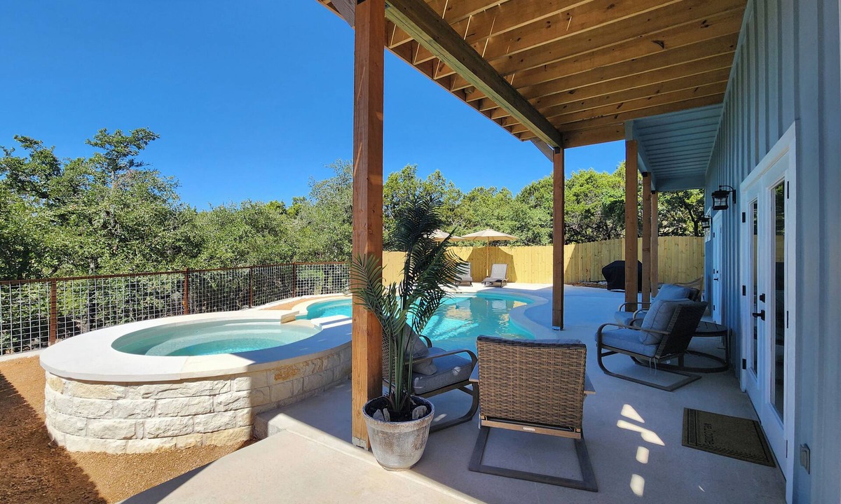 Canyon Lake House | Heated Pool, Spa, Lake View & Near Wineries