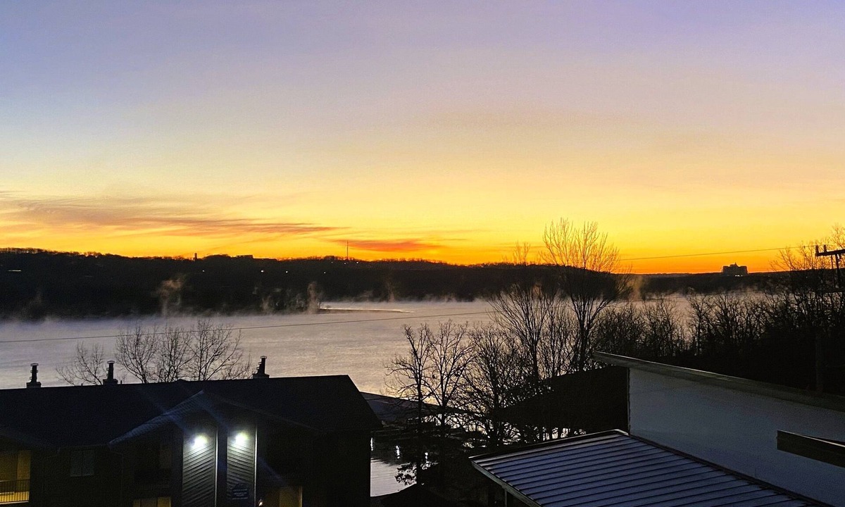 Indian Point Villa | Heated Saltwater Pool by SDC-Hot Tub-Lake View!