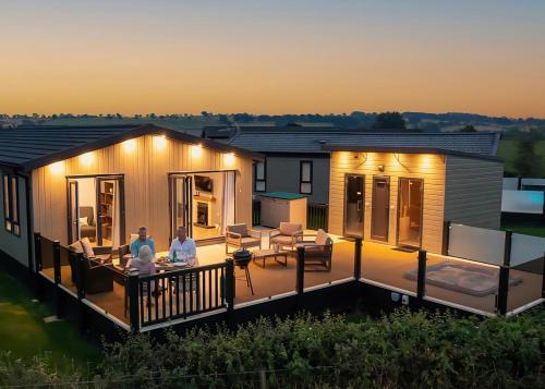 Low Gate Resort | Heathergate Boutique Holiday Park