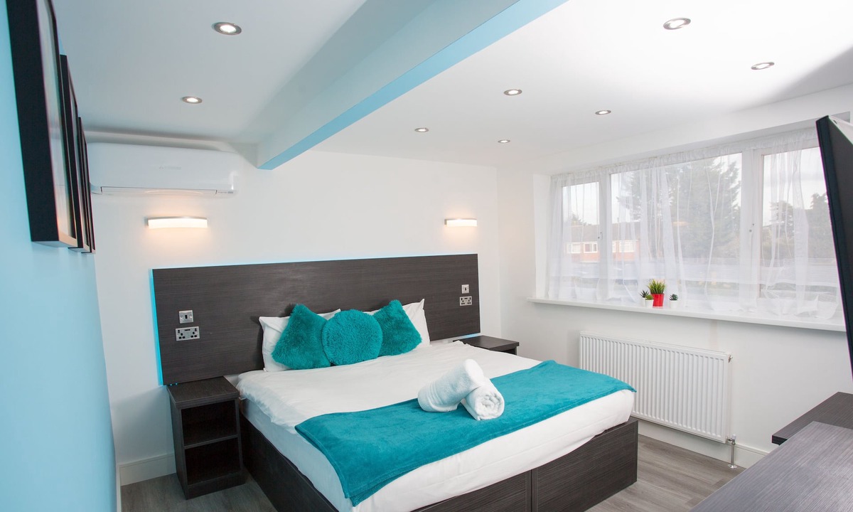 George Green Apartment | Heathrow Windsor Apart Hotel