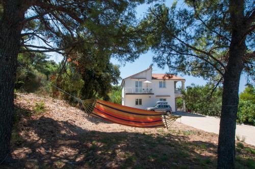 Jadrtovac Apartment | Heavenly bay
