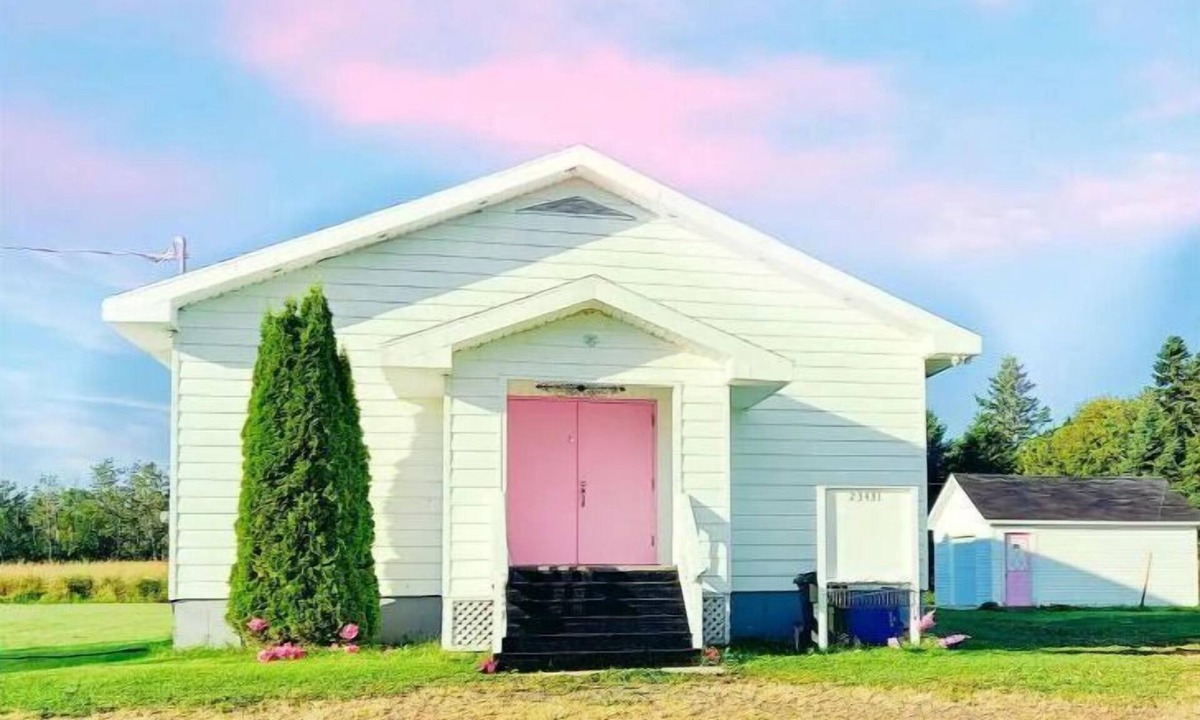 Jacquet River House | Heavenly Bayside Converted Church 4600sqft 2+Acres with Water view