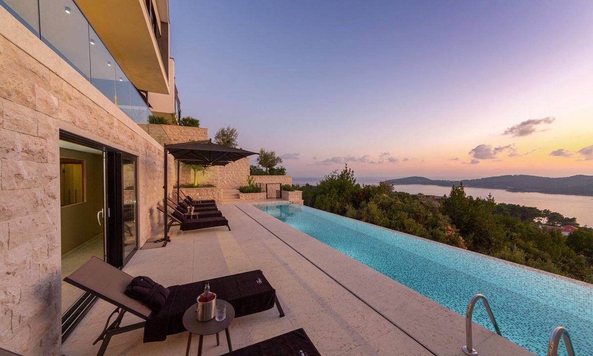 Orasac Villa | Heavenly Dubrovnik Villa | 5 Bedrooms | Villa Orasac Waterfront 1 | Magnificent