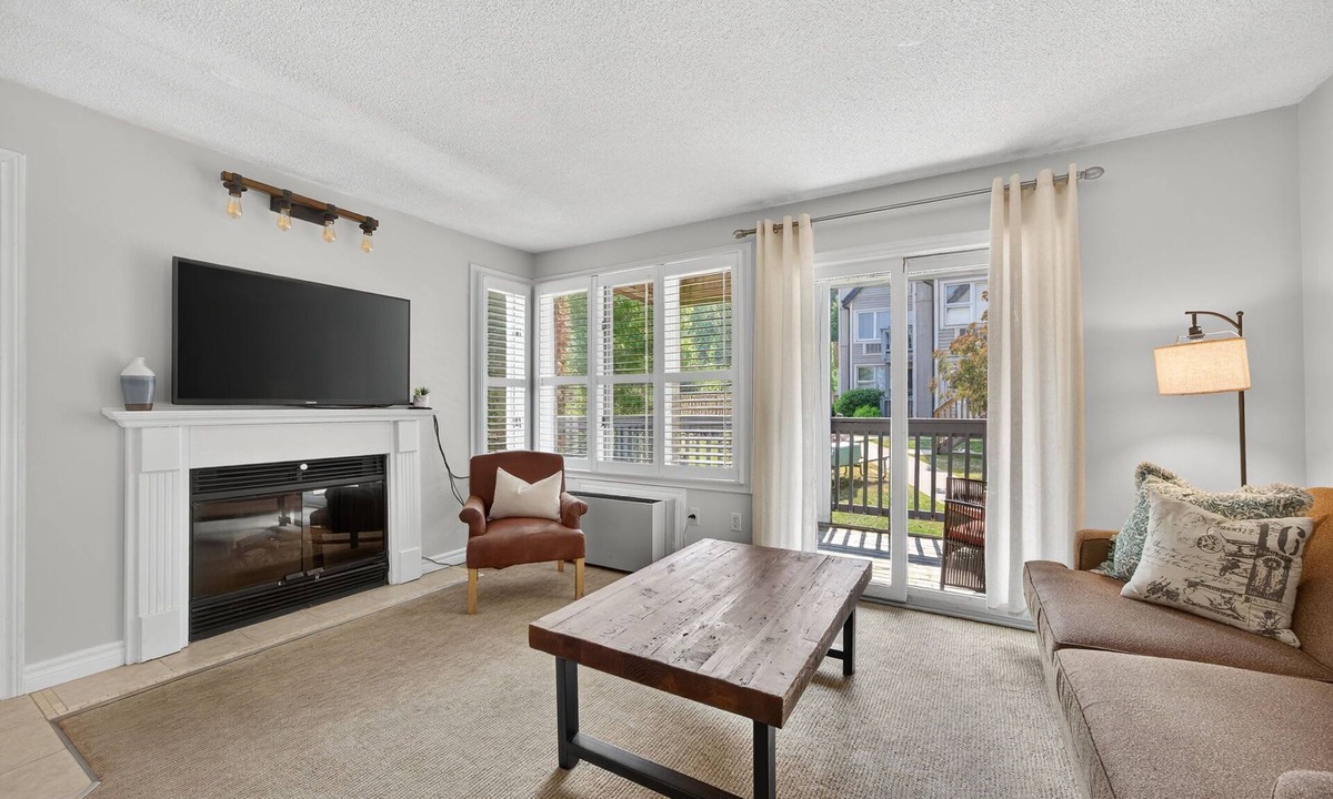 Craigleith Condo | Heavenly Hideaway | Hot Tub, Shuttle & Cozy Patio