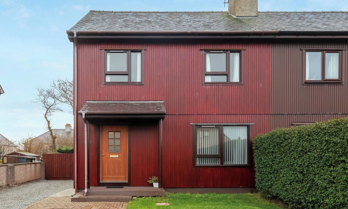 Stornoway Cottage | Hebridean Holiday House