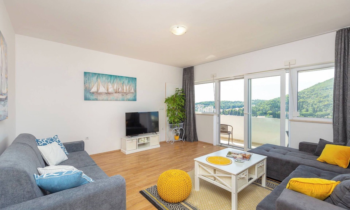 Babin Kuk Apartment | Hedera Estate, Hedera A46