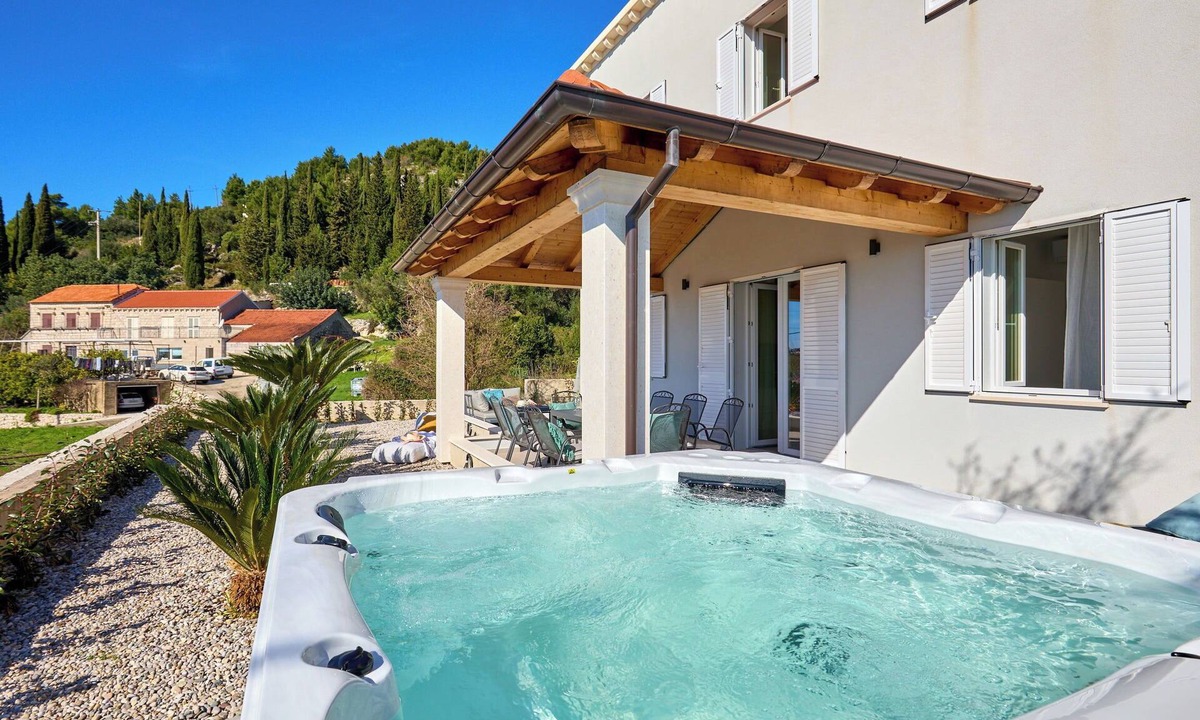 Orasac Villa | Hedera Estate, House Hedera III