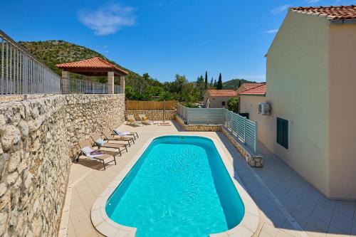 Banici Villa | Hedera Estate, Villa Hedera IX