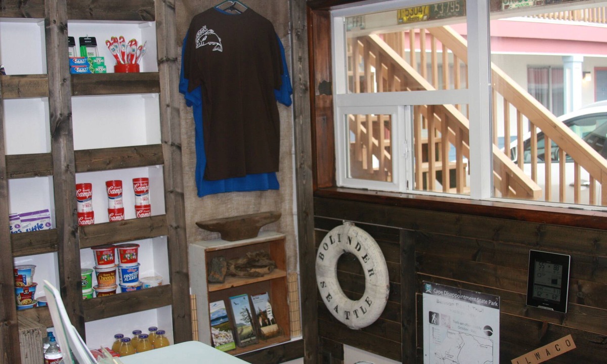 Ilwaco Hotel | Heidis Inn Ilwaco