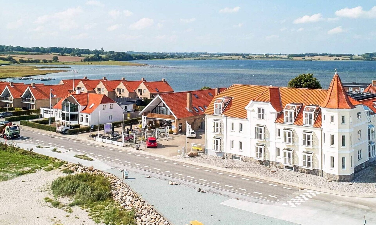 Hejlsminde Strand House | Hejlsminde Gem with Sea Views