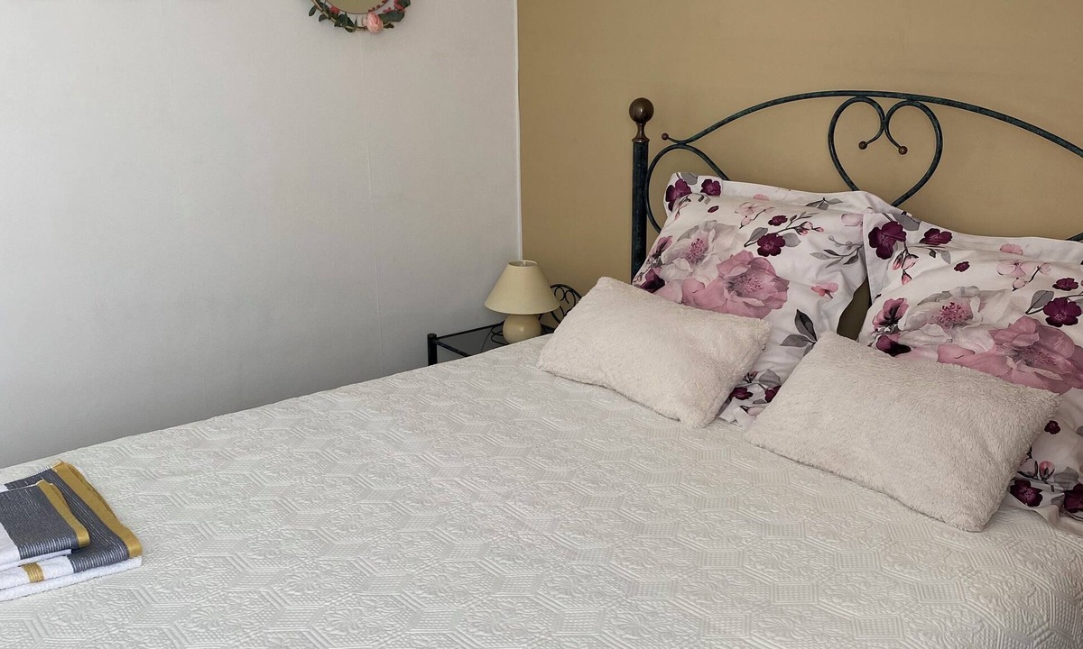 Limoges House | Helene's Tiny House