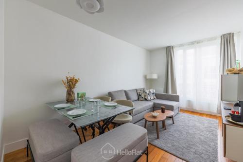 Saint-Mande Apartment | Hello Flat - Bright & Elegant 6 guests near Paris