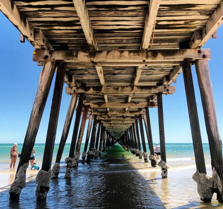 Henley Beach Apartment | Hello Henley Beach - Beachside apartment