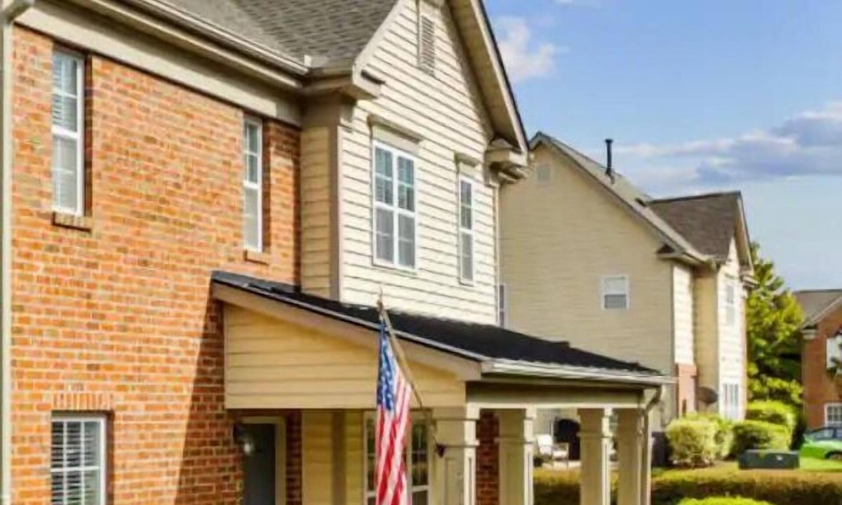 Brier Creek Country Club House | Helluva Haven - near RDU, RTP, & Cary - 2 BD & 2.5 Bath