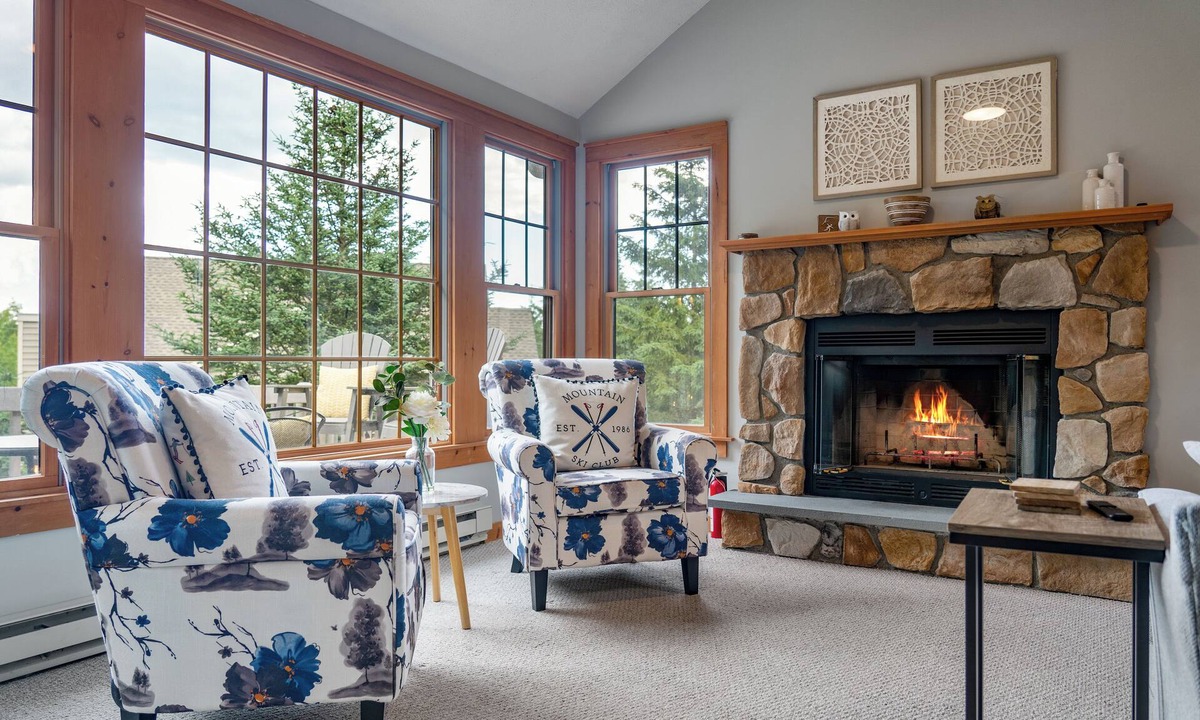 Tannersville House | Hemlock Haven – Designer Cabin One Minute from Camelback