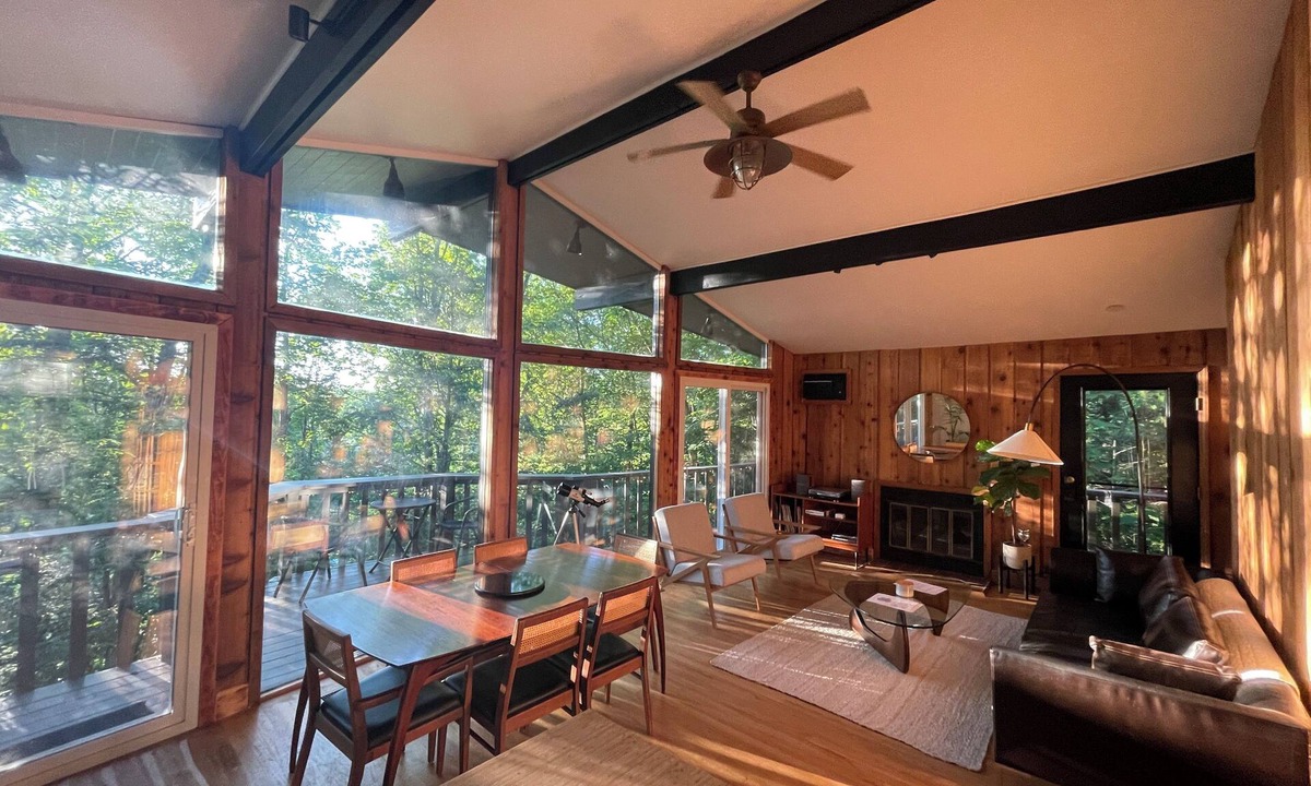 Woodridge Cabin | Hemlock House! MCM Cabin with Hiking Trails & Fire Pit