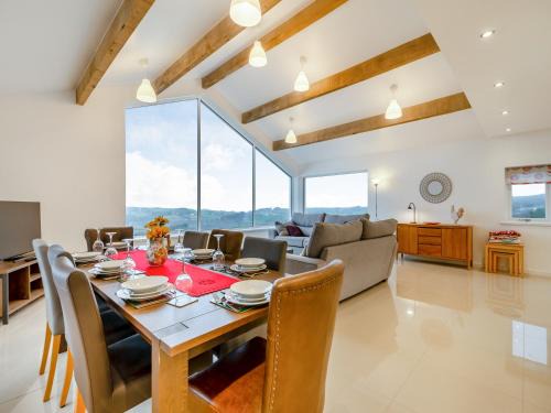 Haslingden House | Hen House View 1 - Uk41552