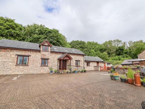 Rhyd-y-foel House | Henblas Cottage