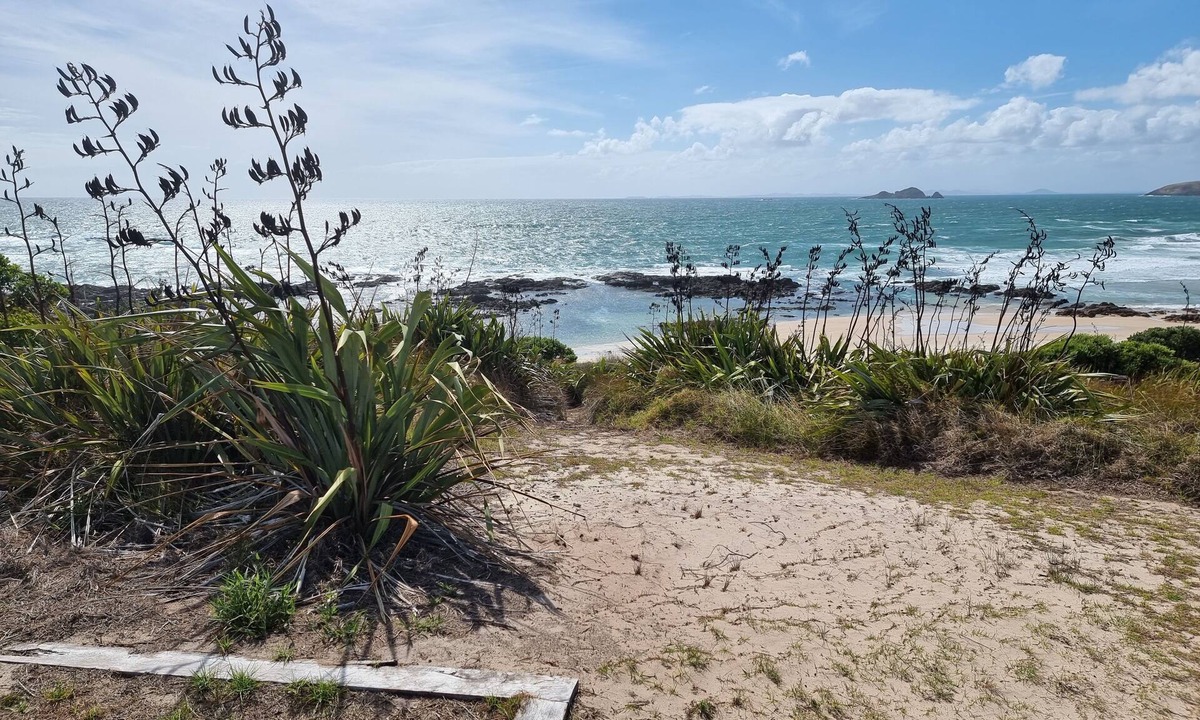 Houhora House | Henderson Bay