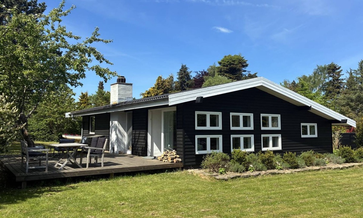 Togeholt House | "Hendrina" - 500m from the sea by Interhome