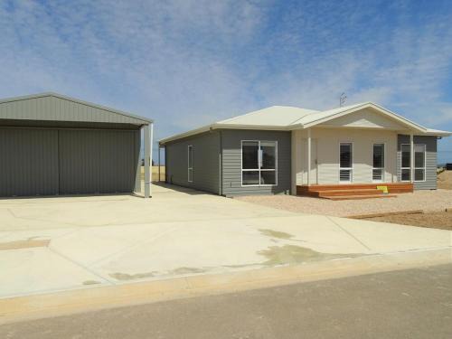 Port Victoria House | Henri's Place