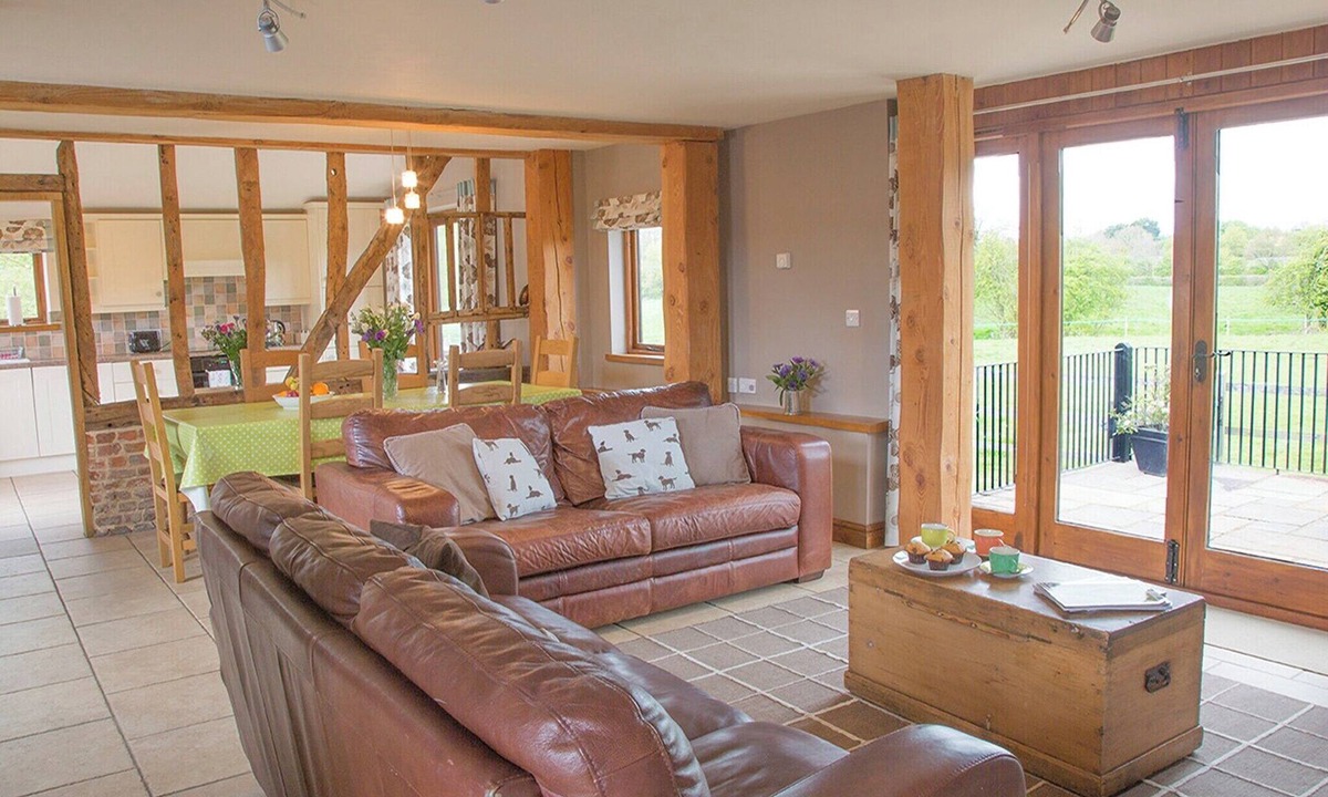 Walpole Cottage | Henry's Barn - UKC3168