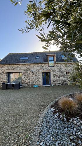 Saint-Igneuc House | Heol