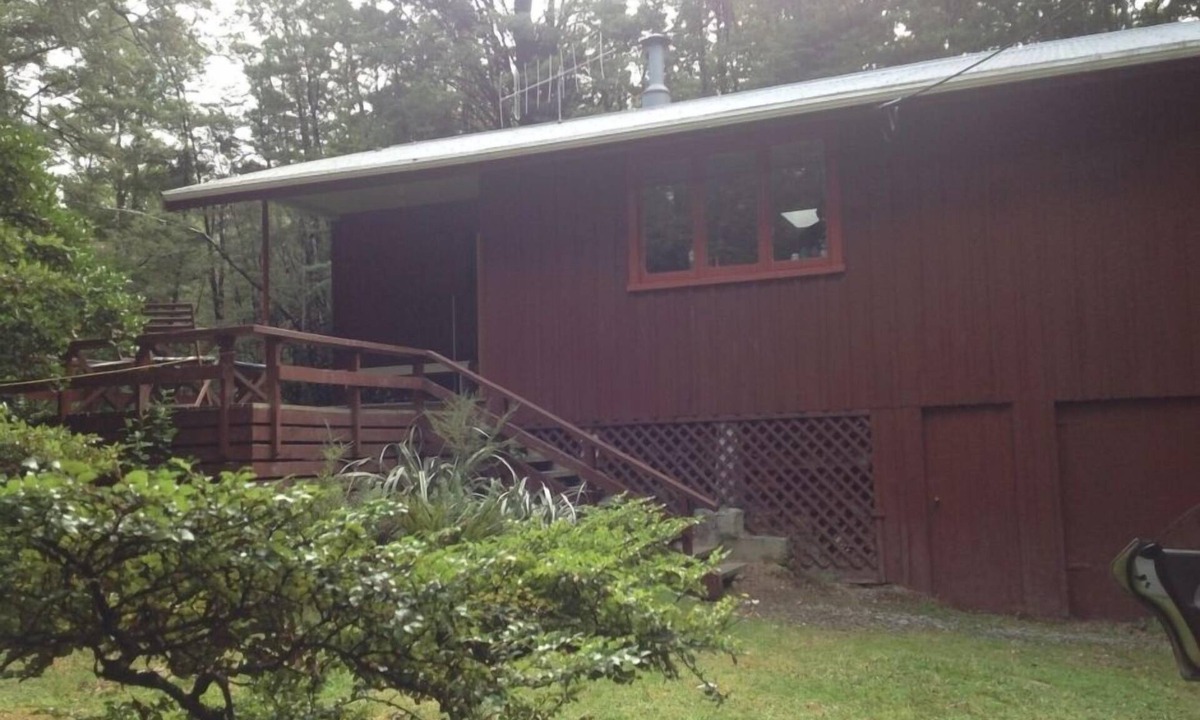 St. Arnaud House | Herb's Place, St Arnaud