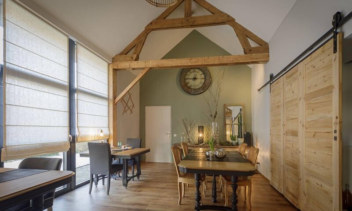 Steenwerck House | Herbes Folles