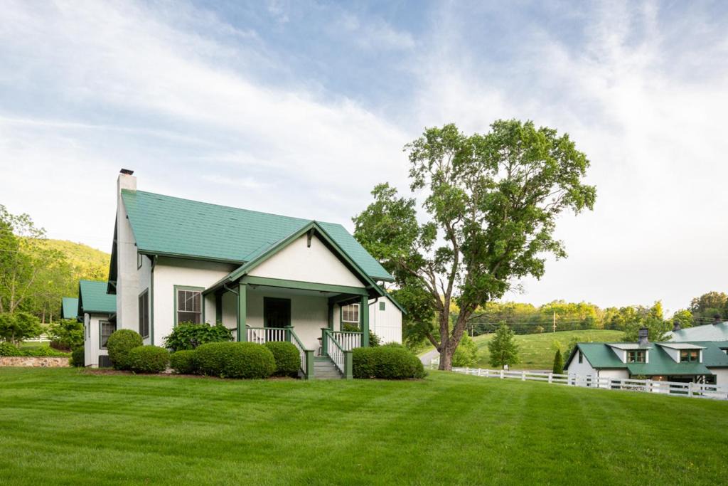 Warm Springs House | Herdsman Cottage