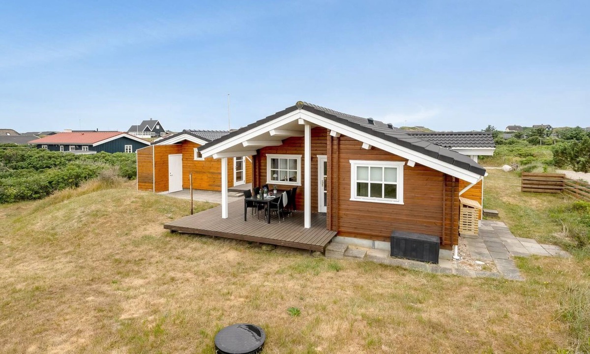 Houvig Strand House | "Herfrid" - 600m from the sea by Interhome