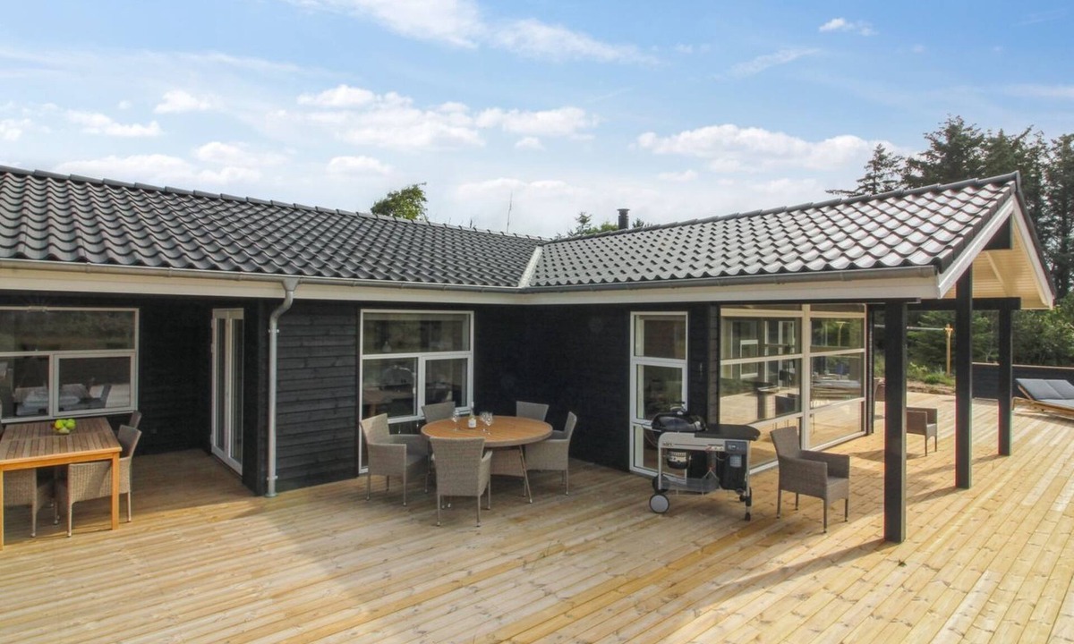 Hirtshals House | "Heriest" - 1.2km from the sea by Interhome